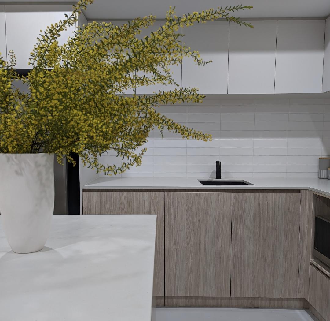Kemple Homes — bespoke basement kitchen, Melbourne Eastern Suburbs